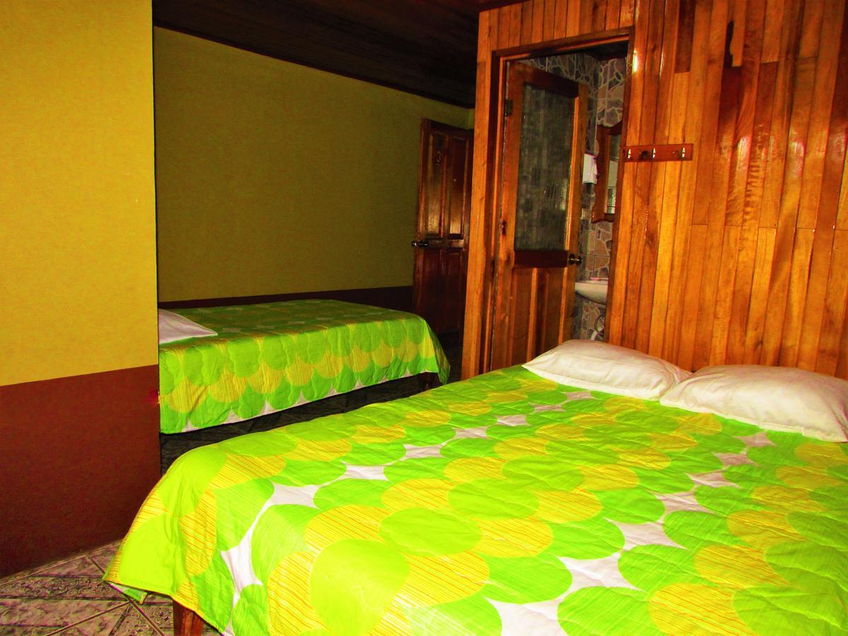 Que Tuanis Hostel モンテベルデ エクステリア 写真