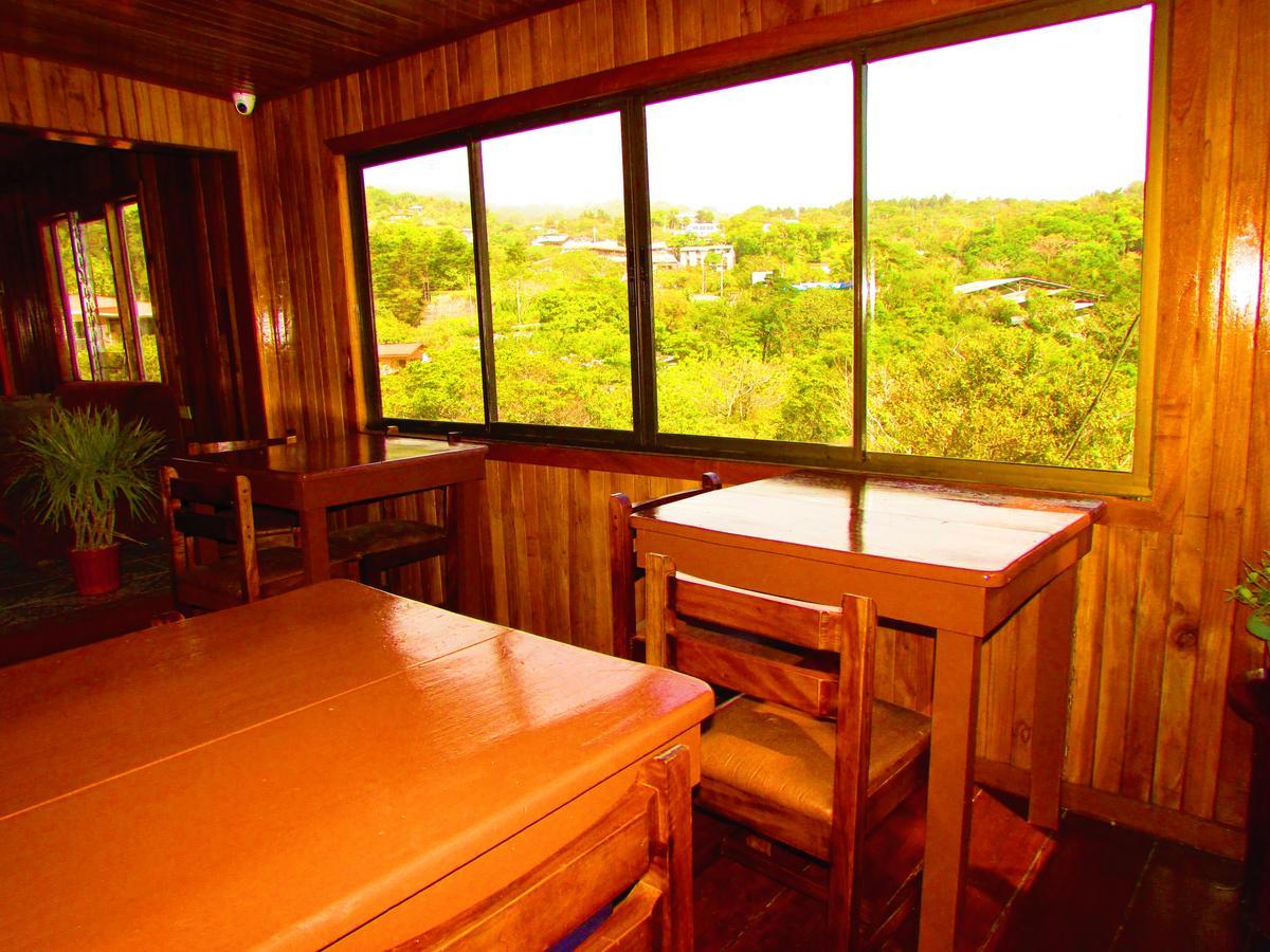Que Tuanis Hostel モンテベルデ エクステリア 写真