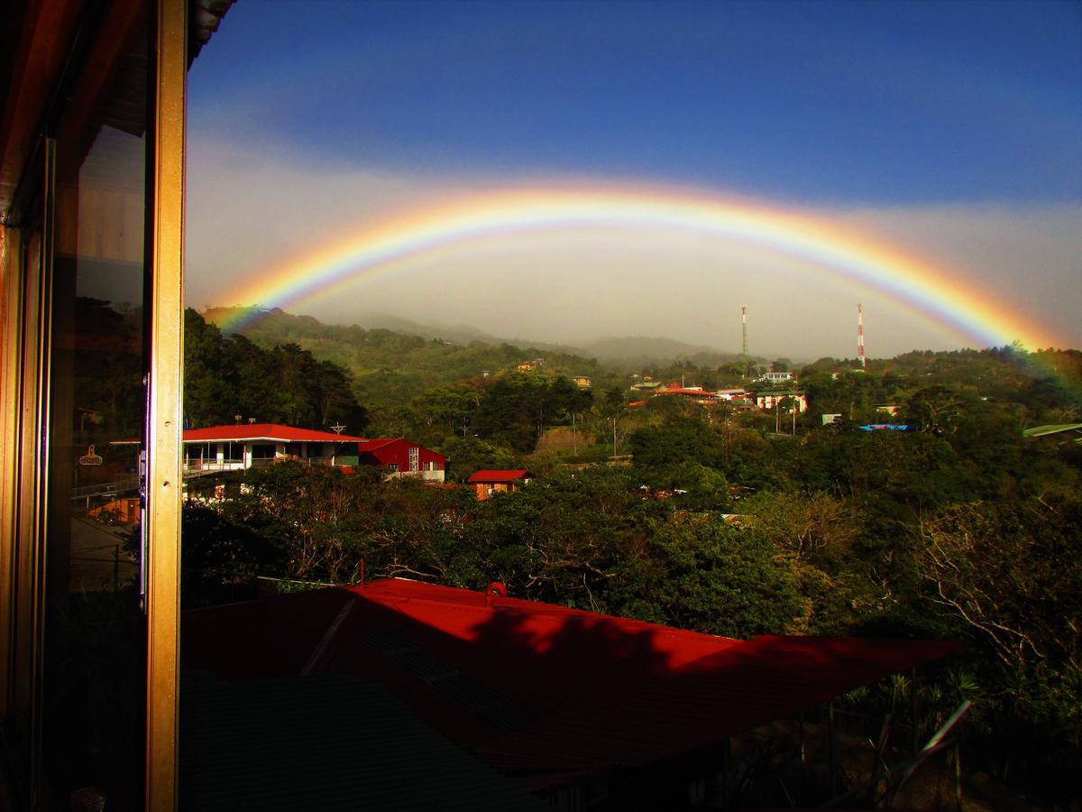 Que Tuanis Hostel モンテベルデ エクステリア 写真