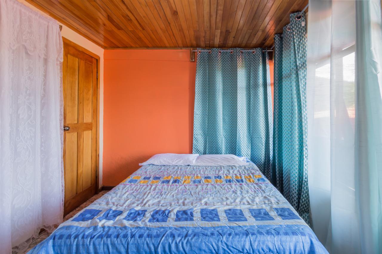 Que Tuanis Hostel モンテベルデ エクステリア 写真